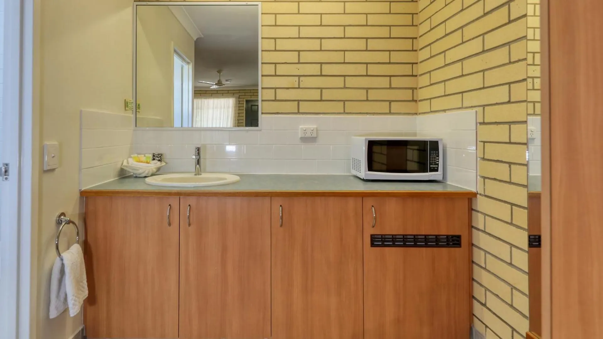 Riverland Motor Inn Saint George Motel